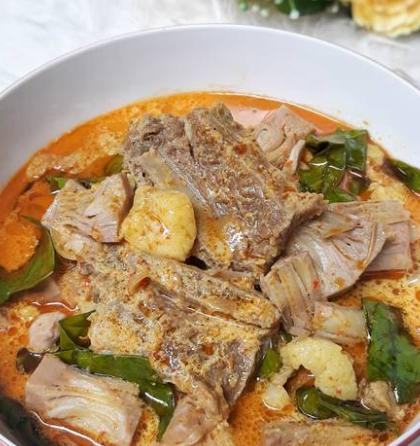 Gulai Nangka Iga Sapi