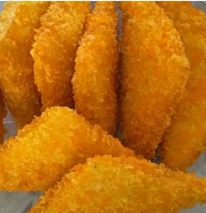 Bagi yang ingin menikmati risoles dengan rasa ringan, tanpa kulit yang berat atau lapisan panir, yuk coba resep risoles tanpa panir ini! 😍